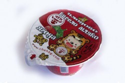 Плодово кисело мляко - ягода 0,200кг  с плодов вкус
